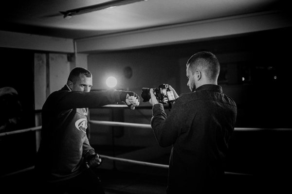 How can UK Muay Thai fighters utilize video replay to refine their technique during training?